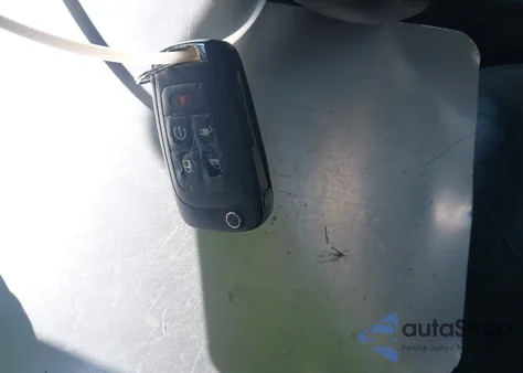 2012 Chevrolet Volt z USA, uszkodzony, nr VIN 1G1RD6E45CU102085